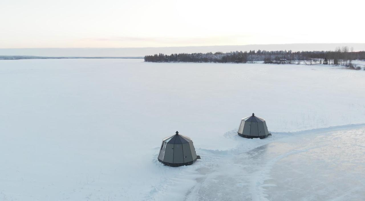 Vikajaervi Lake View Experience Igloos Rovaniemi Bagian luar foto