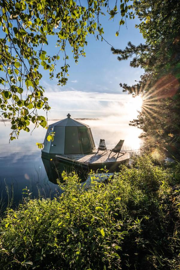 Vikajaervi Lake View Experience Igloos Rovaniemi Bagian luar foto