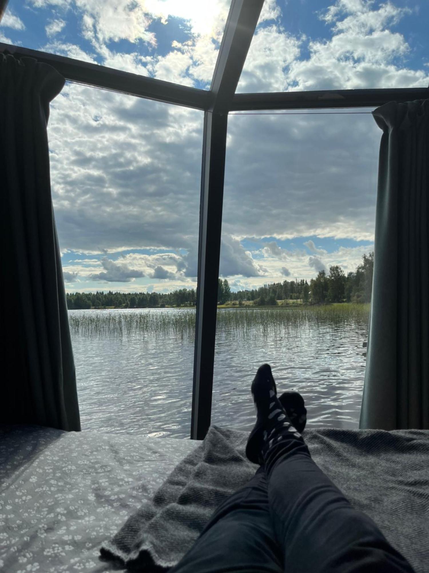 Vikajaervi Lake View Experience Igloos Rovaniemi Bagian luar foto