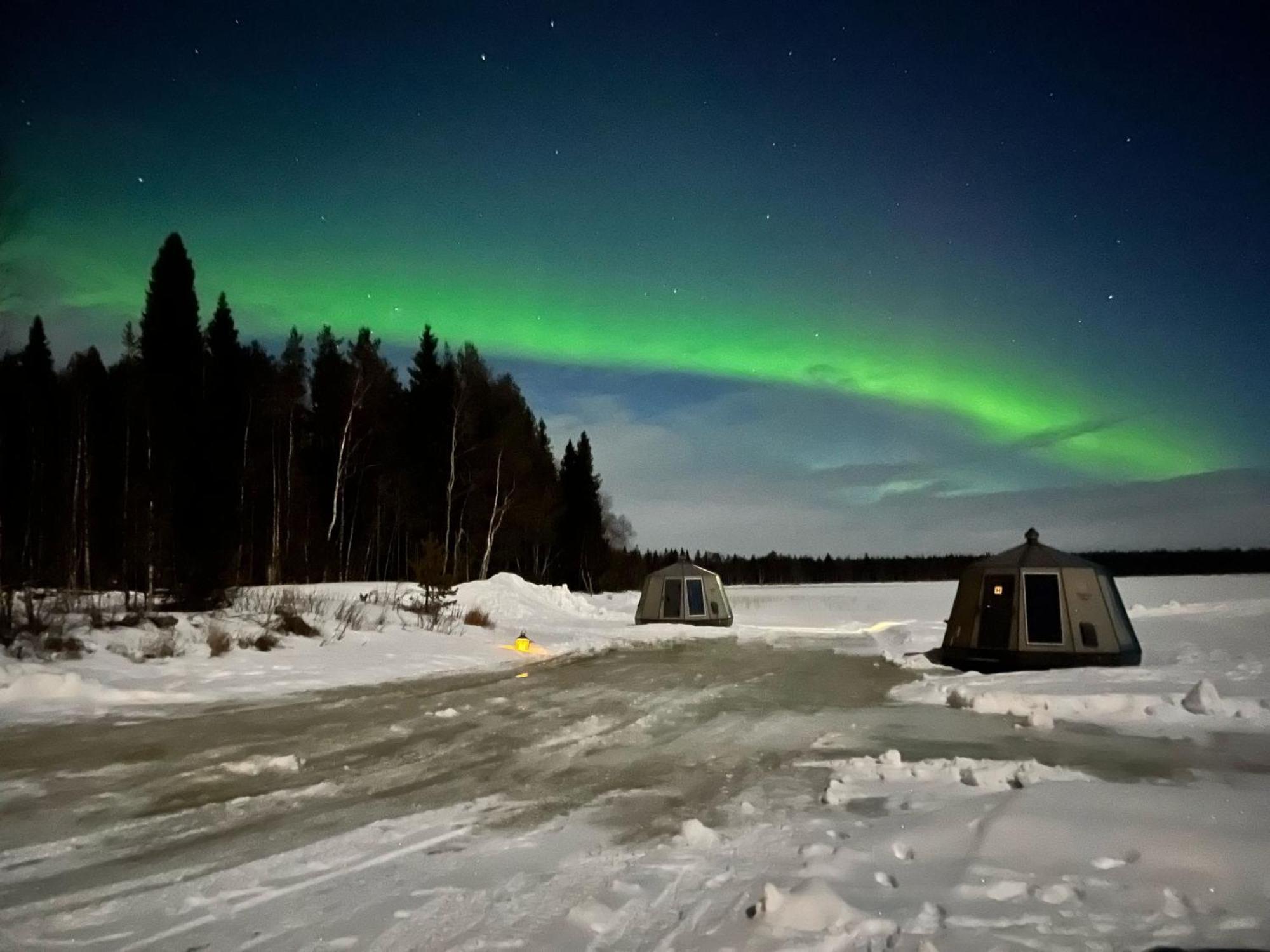 Vikajaervi Lake View Experience Igloos Rovaniemi Bagian luar foto